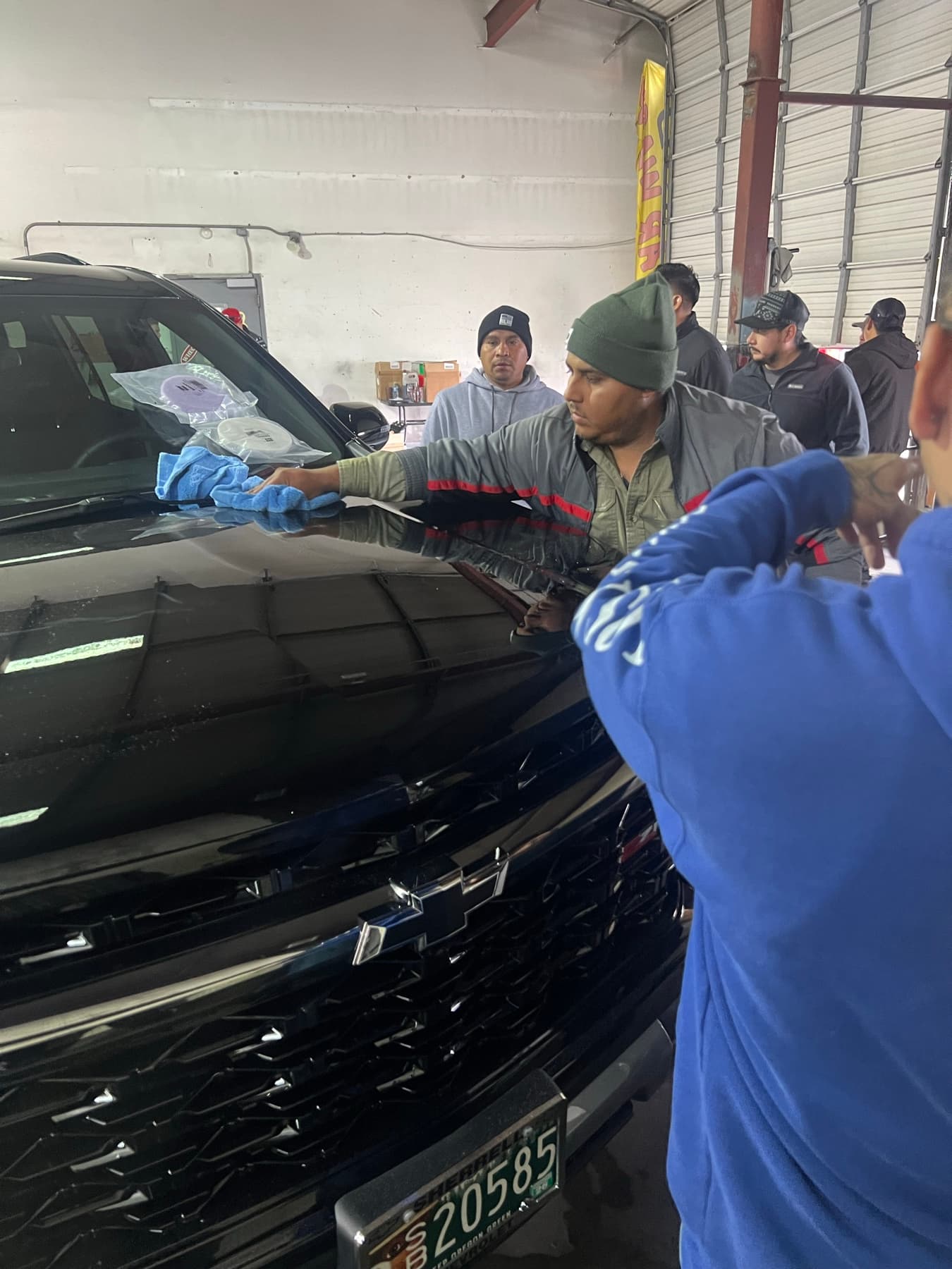 King Detail wheel and tire care with cleaned tire and wheel face.